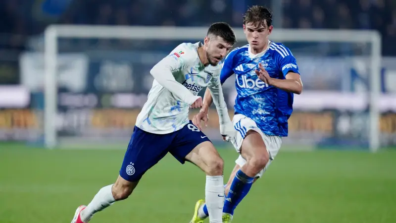 كأس إيطاليا - كومو يتعادل مع إنتر ويؤجل الحسم للإياب
