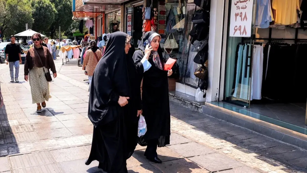 تقارير إسرائيلية: إيران تعتمد على العملات الرقمية في تهريب الأموال (رويترز) تقارير إسرائيلية: إيران تعتمد على العملات الرقمية في تهريب الأموال (رويترز)