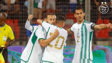 تصفيات أمم إفريقيا 2025.. غيابات مؤثرة عن تشكيلة الجزائر أمام ليبيريا