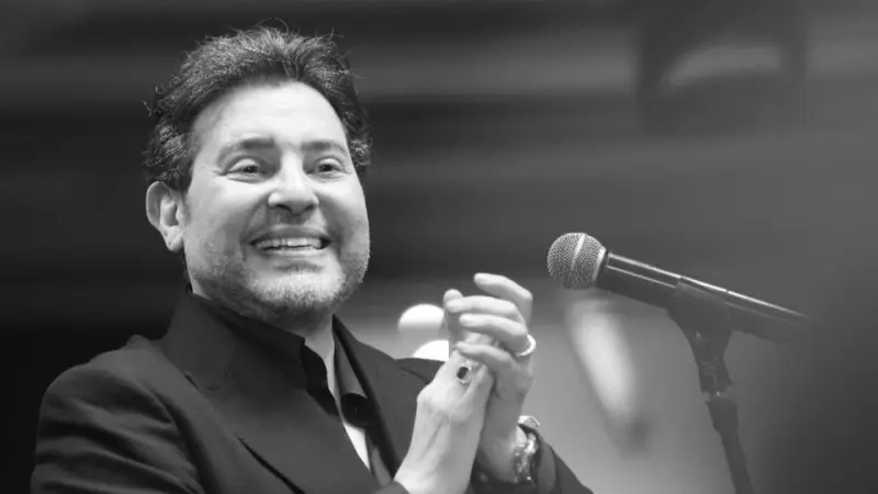 ما حقيقة وفاة هاني شاكر؟ صدمة تسيطر على جمهوره