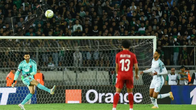 الأهلي المصري يضرب موعدا مع الترجي التونسي في نصف النهائي الإفريقي