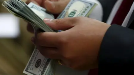 related_news_inside_blogsسعر الدولار مقابل الدينار الليبي في السوق السوداء اليوم الجمعة 15/5/2026.. المخاوف تدعم الصعود