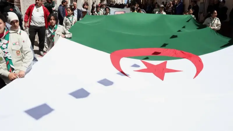 أسباب مجازر 8 ماي 1945 في الجزائر: نقطة التحول التي مهدت للاستقلال