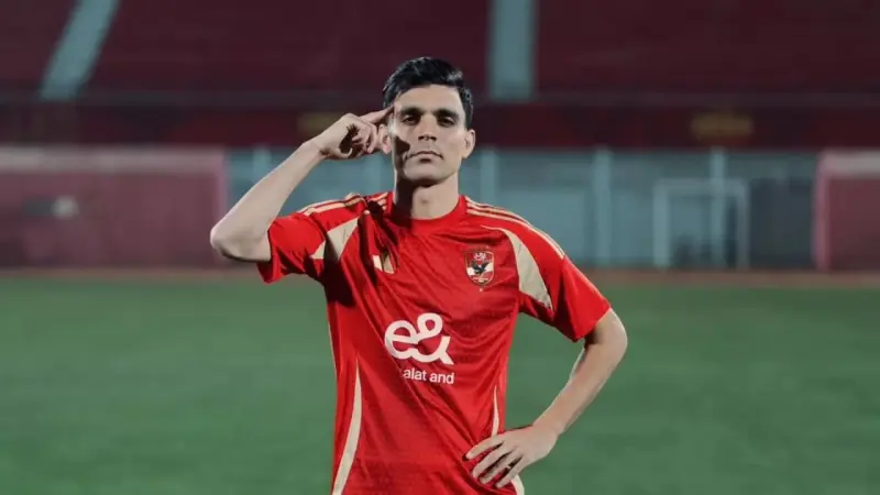 هل ينجح أشرف بن شرقي في إنقاذ مستقبله مع القلعة الحمراء؟