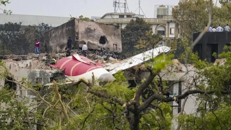 بعد الحادث المروّع.. الهند تحقق في سجلات تدريب طياري "إير إنديا"