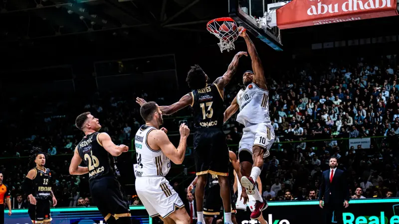 فريق دبي لكرة السلة يقترب من الأدوار الإقصائية لليوروليغ