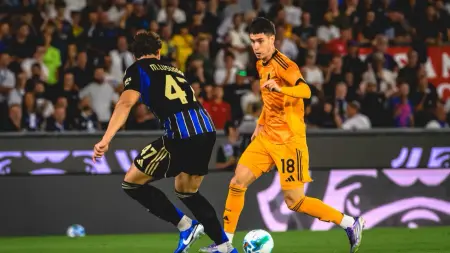 القنوات الناقلة لمباراة روما ضد بيزا اليوم في الدوري الإيطالي مع الموعد والتشكيلة