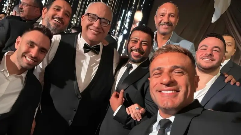 فرح نجل بيومي فؤاد يجمع نجوم الفن.. وغناء كريم محمود عبد العزيز يشعل الحفل