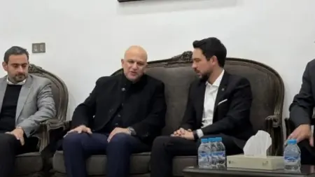 related_news_inside_blogsبعد الحادث المفجع.. الأمير الحسين يعزي مثنى الغرايبة في وفاة نجله