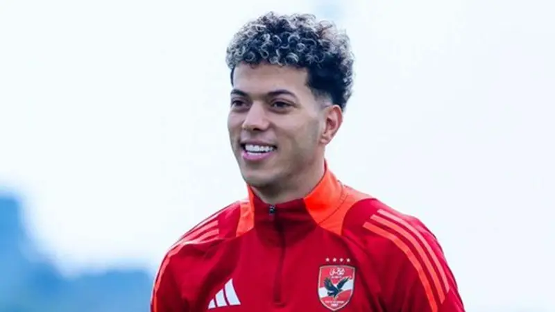 فيديو - كيف احتفل إمام عاشور بفوز الأهلي على الزمالك؟