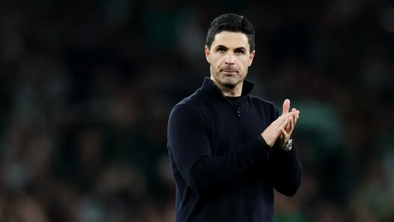 أرتيتا الصغير يبدأ مسيرته مع شباب أرسنال