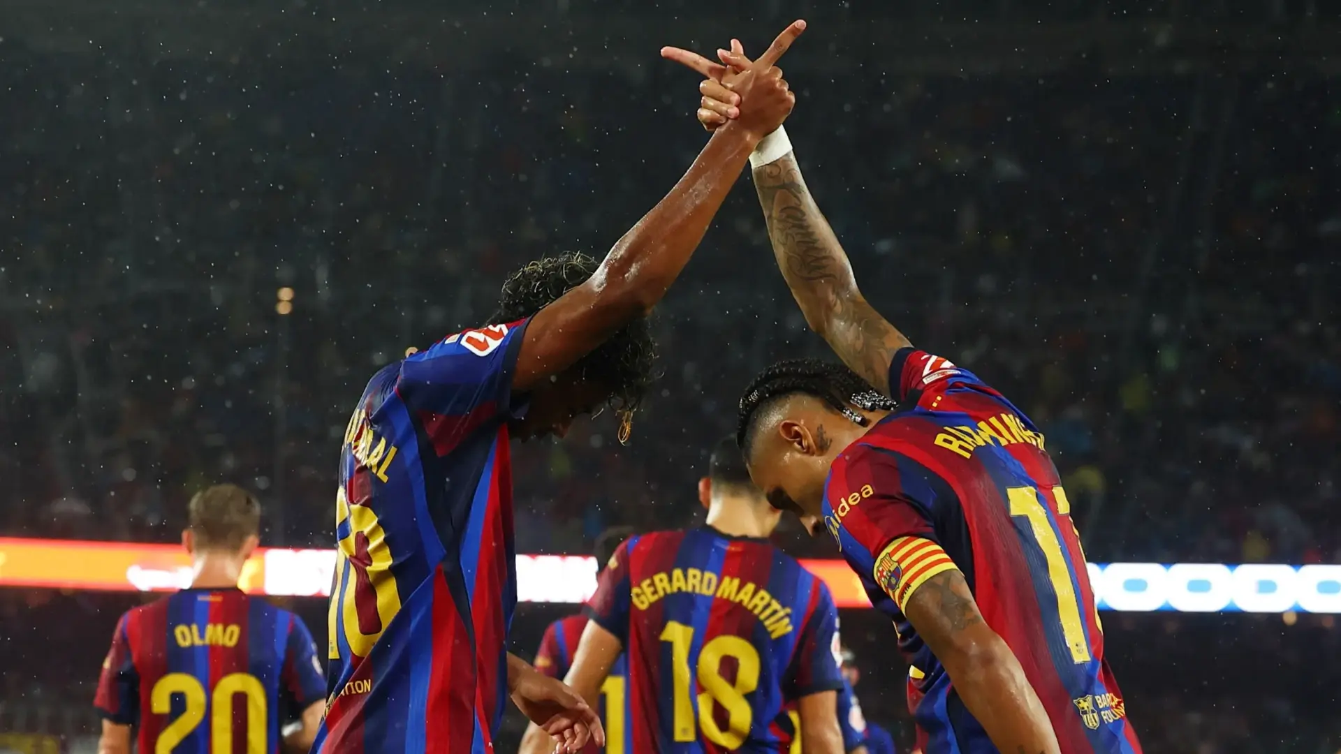 برشلونة بالعلامة الكاملة في الدوري الإسباني (رويترز) برشلونة بالعلامة الكاملة في الدوري الإسباني (رويترز)