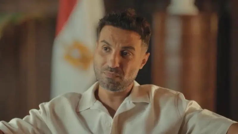 أحمد فهمي يوضح حقيقة علاقته بأسماء جلال ويعتذر لطليقته هنا الزاهد