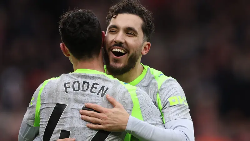 القنوات الناقلة لمباراة مانشستر سيتي ضد سندرلاند اليوم في الدوري الإنجليزي مع الموعد