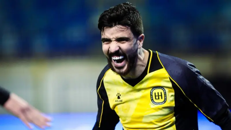 القنوات الناقلة لمباراة الوحدات ضد الحسين اليوم في الدوري الأردني مع الموعد والتشكيلة