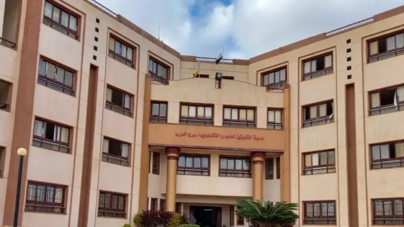 ما هي شروط القبول في مدارس ستيم 2025؟ التفاصيل الكاملة للمصروفات