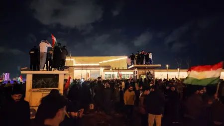 related_news_inside_blogsسعر الدولار مقابل الليرة السورية اليوم الخميس 26/2/2026.. تراجع بالسوق السوداء