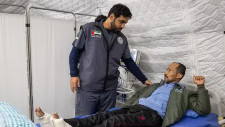 related_news_inside_blogsالمستشفى الإماراتي العائم يواصل تقديم الرعاية الصحية للفلسطينيين ضمن عملية "الفارس الشهم 3"