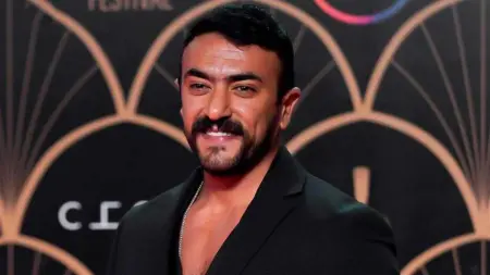 related_news_inside_blogsفيديو - أحمد العوضي يتدخل لفض مشادة بين فتاة وشاب بسببه