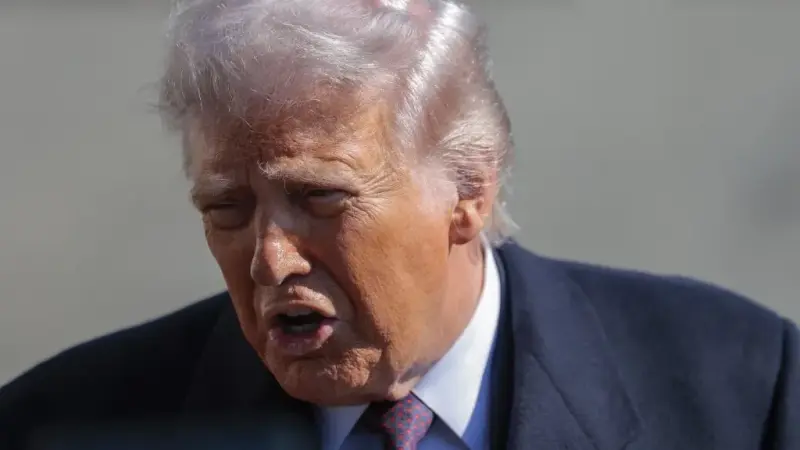 ترامب ينظر في "سيطرة سلمية" على كوبا