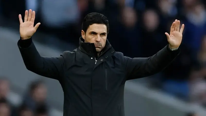 أرتيتا يرفض اتهام أرسنال بإفساد متعة كرة القدم بسبب الركلات الثابتة