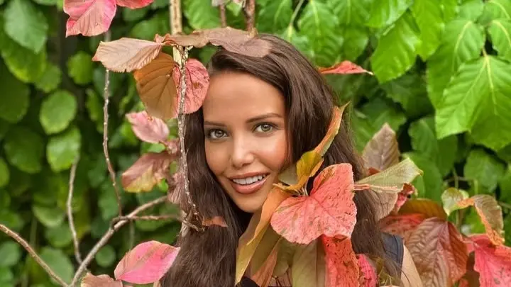 من هي راندا حافظ وتفاصيل حالتها الصحية؟