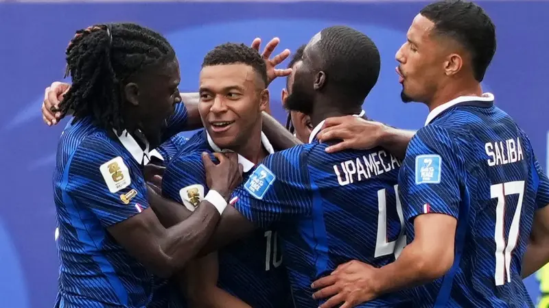 كأس العالم 2026 - مبابي يقود فرنسا للأدوار الإقصائية بعد الفوز على العراق