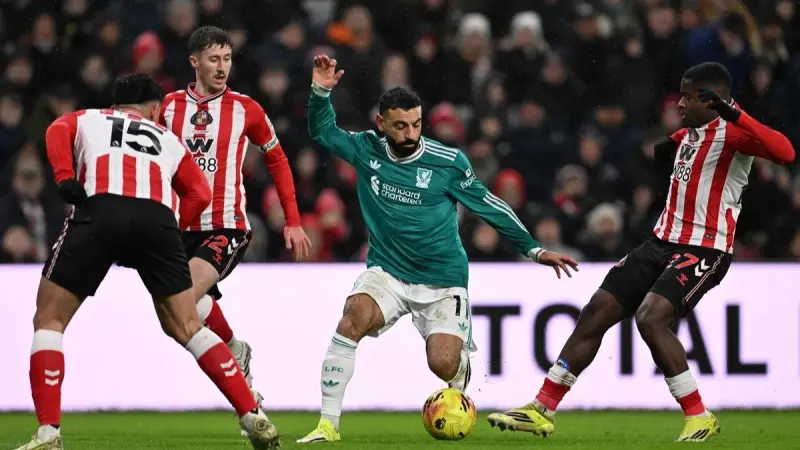 بعد معادلة رقم جيرارد التاريخي.. أرني سلوت يشيد بعبقرية محمد صلاح