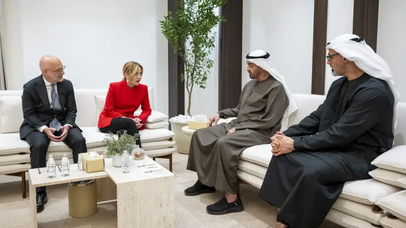 رئيس الإمارات يبحث مع ميلوني علاقات التعاون والتطورات في المنطقة