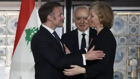 فيديو - ماكرون يفتتح معرض بيبلوس ويجدد دعم فرنسا للبنان