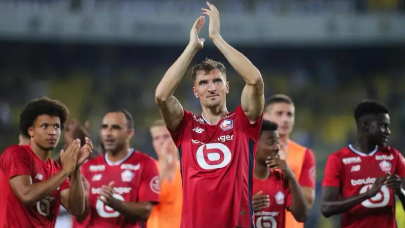 القنوات الناقلة لمباراة ليل اليوم ضد سلافيا براغ في دوري أبطال أوروبا مع الموعد والتشكيلة