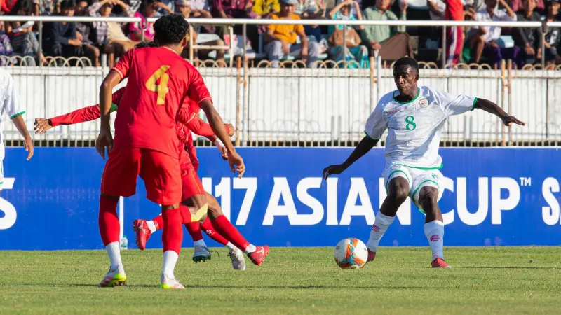 القنوات الناقلة لمباراة عمان ضد أفغانستان اليوم في تصفيات كأس آسيا للناشئين تحت 17 سنة 2026 مع الموعد والتشكيلة