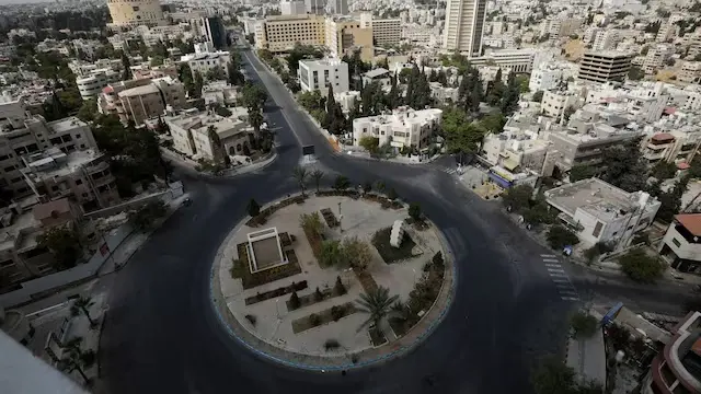 الحد الأدنى للأجور في الأردن.. مطالب بالزيادة