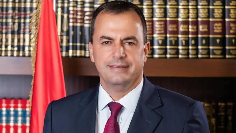 من هو المحامي مروان ضاهر الذي تصدر اسمه الترند في لبنان؟