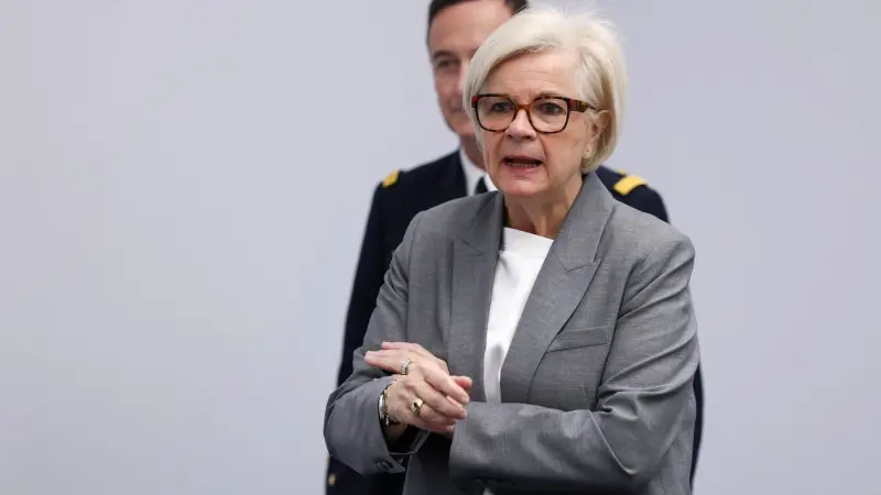 فرنسا: دول أوروبية تمتلك قدرات في إزالة الألغام