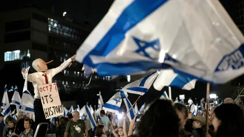 تقرير: آلاف المغتربين يعودون لإسرائيل للتصويت وإسقاط نتانياهو