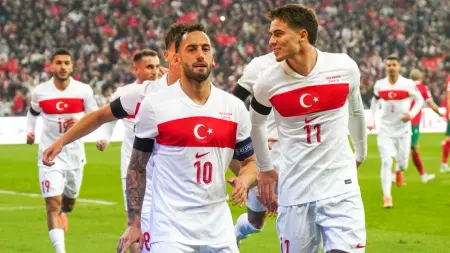 related_news_inside_blogsالقنوات الناقلة لمباراة تركيا ضد رومانيا اليوم في ملحق تصفيات كأس العالم 2026 أوروبا مع الموعد والتشكيلة