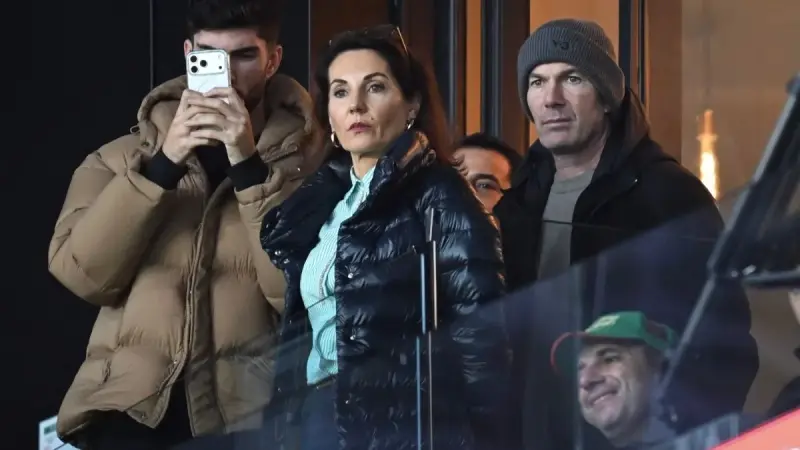 كأس أمم إفريقيا - زيدان يحضر من جديد لدعم نجله أمام بوركينا فاسو