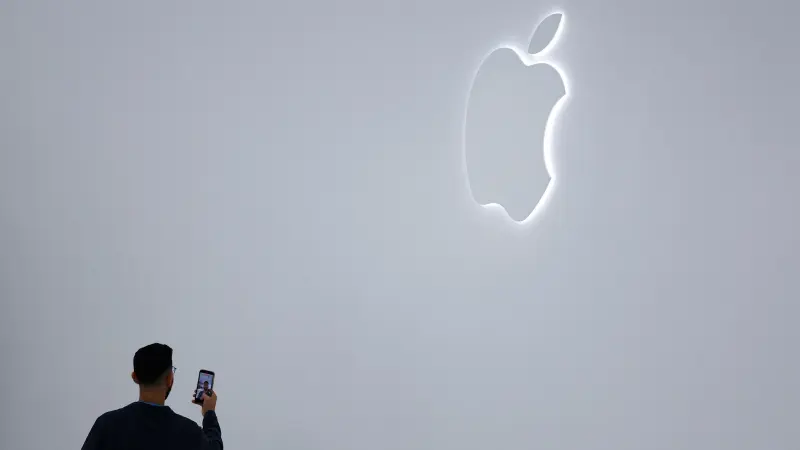 صور - بث مباشر.. مؤتمر آبل 2026 يدخل عصر الهواتف القابلة للطي مع iPhone Duo