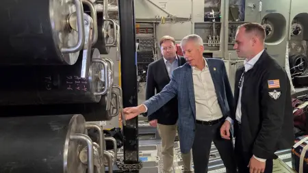 related_news_inside_blogsأول نقل جوي لمفاعل نووي مصغر في أميركا