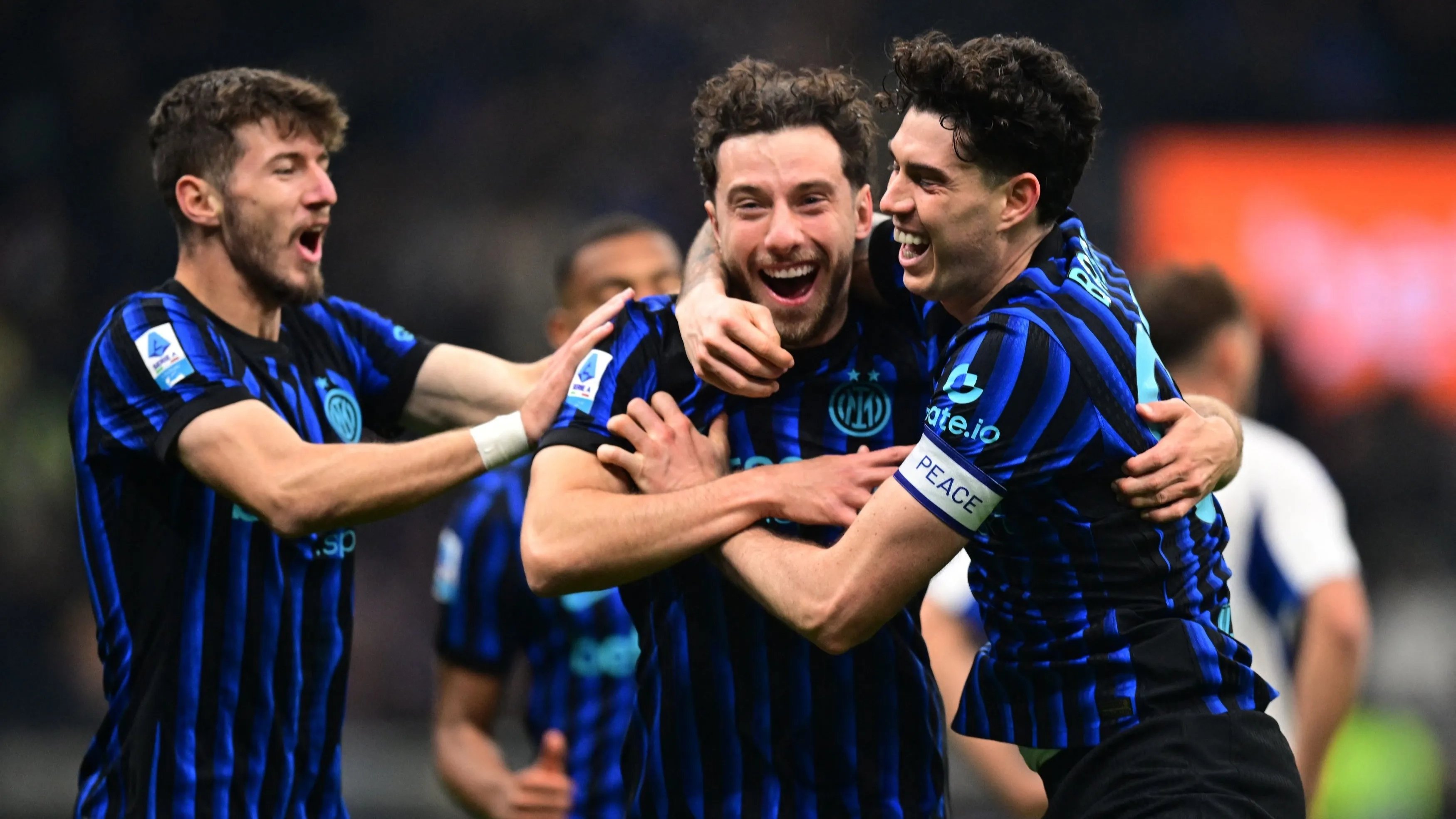 الدوري الإيطالي - إنتر ميلان يتصدر الكالتشيو مؤقتا بعد فوز كاسح على كومو 