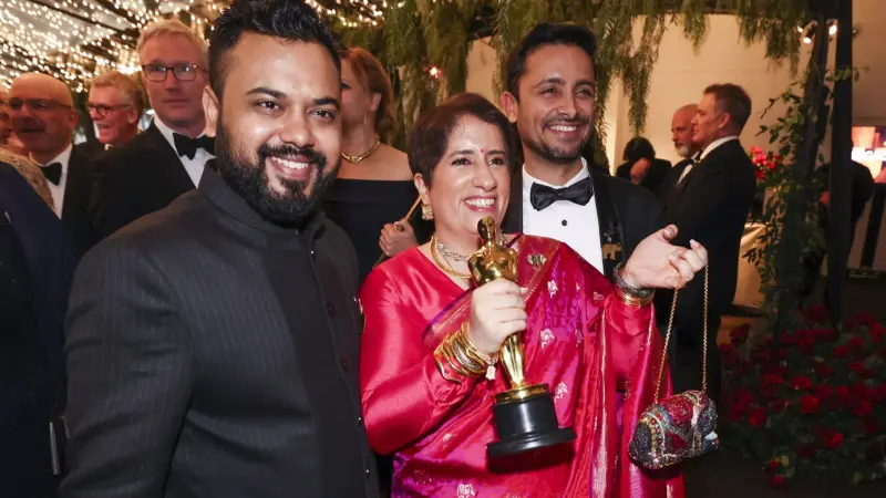 فيديو - رئيس الوزراء الهندي يحتفي بفوز بلاده بجائزتي أوسكار