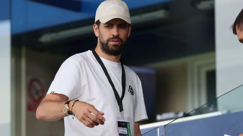 بعد تغريم بيكيه بسبب الحكام.. هل يدفع أندورا الثمن غاليا؟