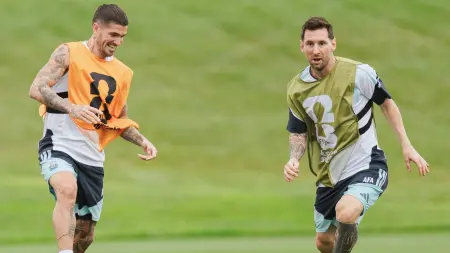 related_news_inside_blogsتشكيلة الأرجنتين اليوم أمام النمسا.. ميسي لتحطيم الأرقام القياسية مجددا