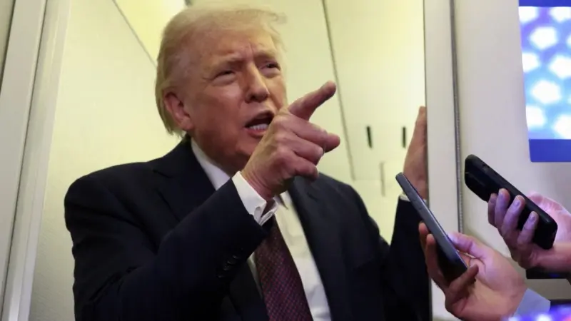 ترامب يتوعد دولة أخرى بعد إيران.. من هي؟