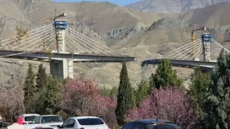 related_news_inside_blogsبداية التصعيد.. غارات على جسر ومنشآت طاقة في جزيرة خرج