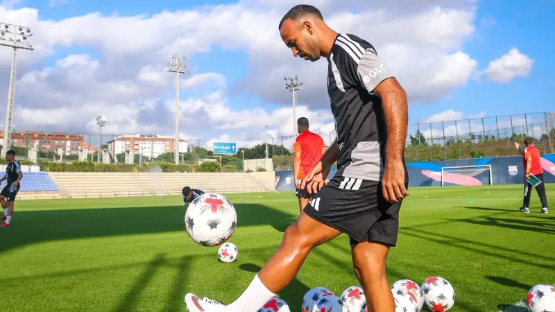 الأهلي وبرشلونة.. جدول مواعيد مباريات اليوم الأربعاء 19 أغسطس 2026 والقنوات الناقلة والمعلقين