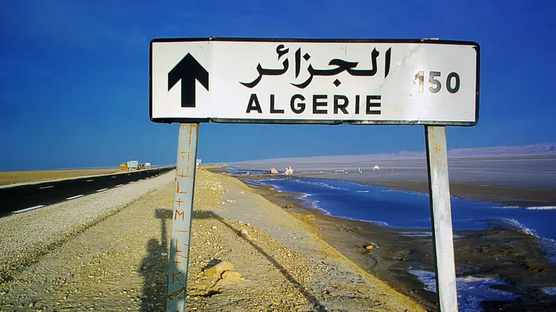 غضب واحتجاجات.. أزمة شحّ المياه تضرب الجزائر والسلطات تتحرك