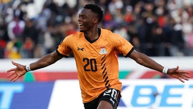 أمم إفريقيا - زامبيا تحقق تعادلا قاتلا مع مالي ليمنح الصدارة لمنتخب المغرب