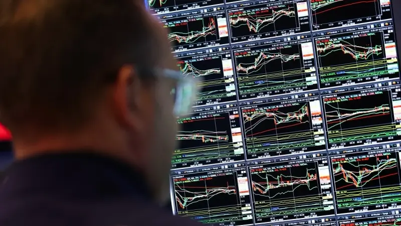 قلق في الأسواق الآسيوية بعد توتر متصاعد بين ترامب و"الفيدرالي"